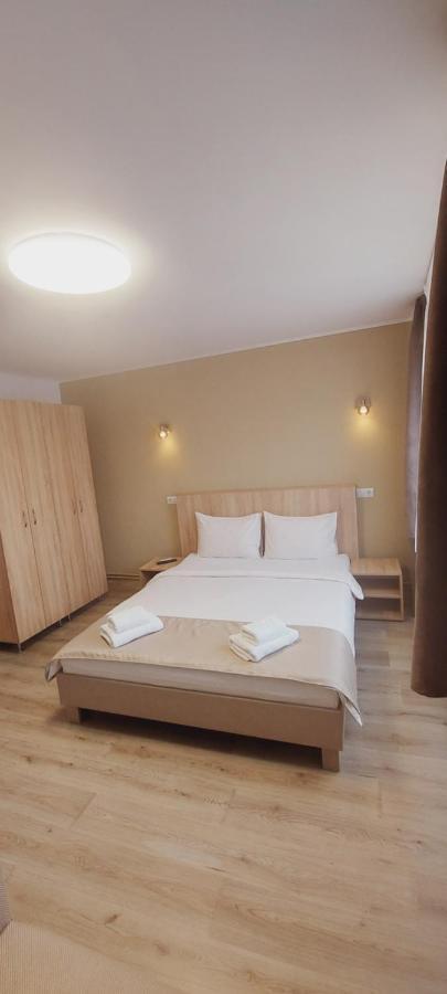 Lindenhaus Hotel Sibiu Buitenkant foto