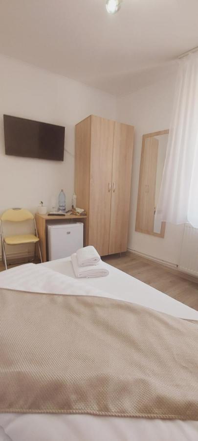 Lindenhaus Hotel Sibiu Buitenkant foto