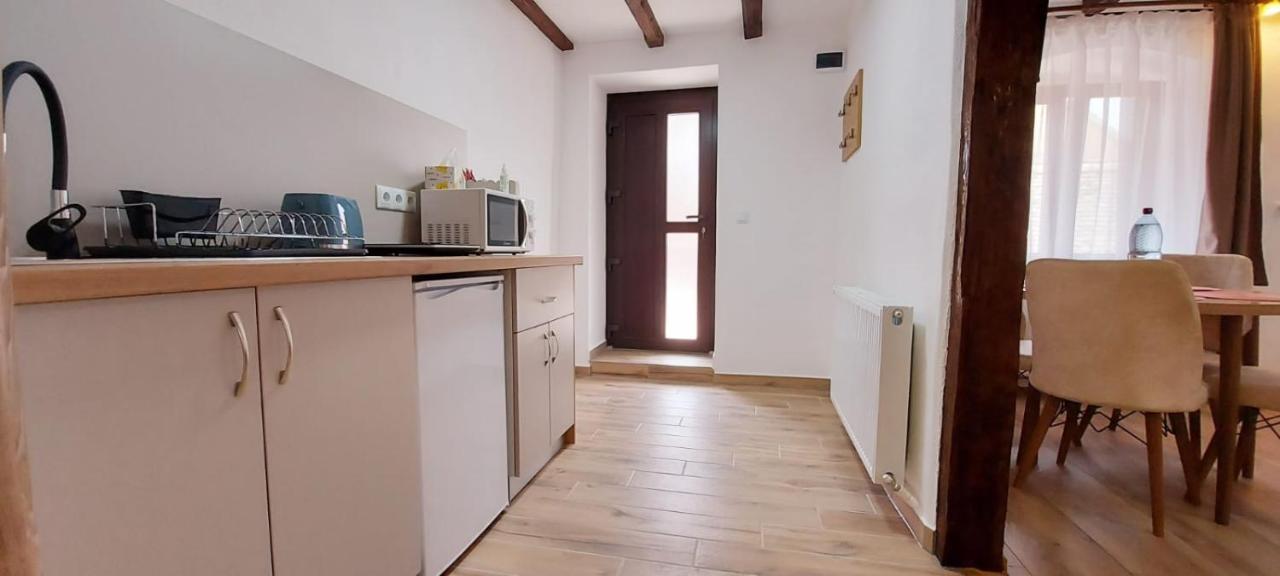 Lindenhaus Hotel Sibiu Buitenkant foto