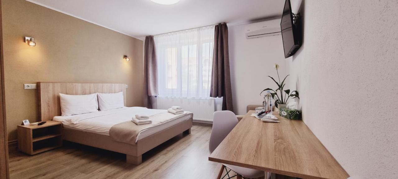 Lindenhaus Hotel Sibiu Buitenkant foto